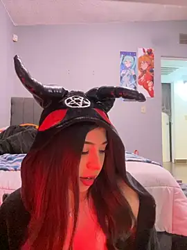 lilasad3 online show from December 4, 10:13 am