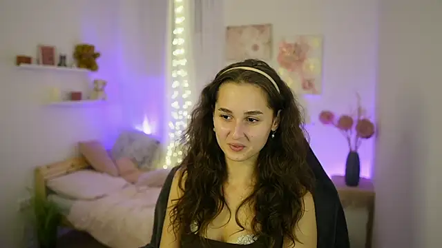 Snapshot of Annita_Grey chatting on October 18, 6:52 pm Annita Grey online show from October 18, 6:52 pm