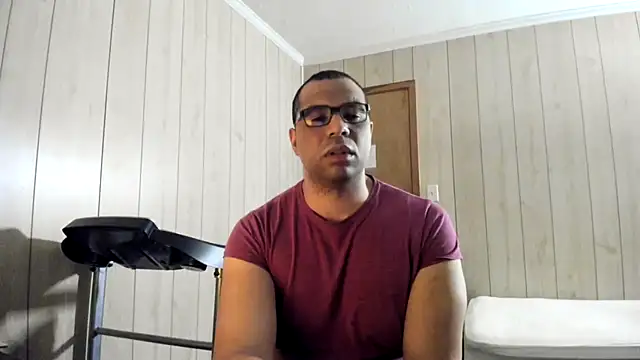 NaturalBeautyQueen online show from July 9, 9:41 pm