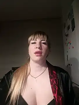 babyjessi online show from April 19, 8:00 pm