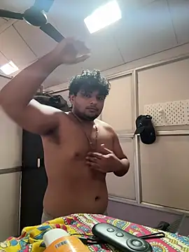 Snapshot of Kira_1413 chatting on March 27, 6:52 am Kira 1413 online show from March 27, 6:52 am