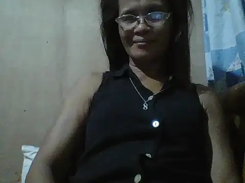 Kristen05 online show from October 12, 7:35 pm