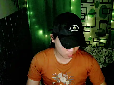 Snapshot of urdreamgirljacky chatting on December 15, 1:48 pm urdreamgirljacky online show from December 15, 1:48 pm