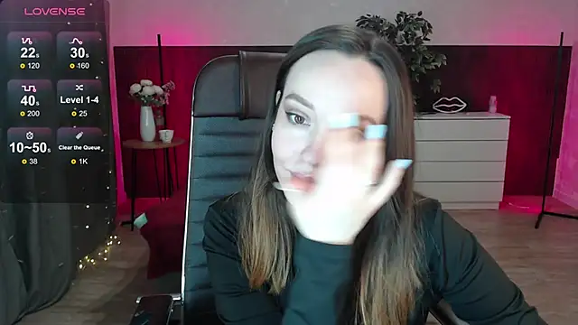 Snapshot of Sexy_Alexia69 chatting on November 5, 5:02 pm Sexy Alexia69 online show from November 5, 5:02 pm