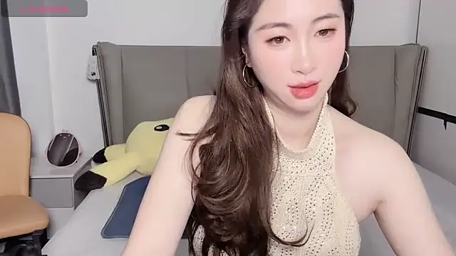 wuyueaini online show from October 10, 6:45 am