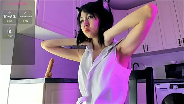 Snapshot of kawai_mai chatting on June 13, 2:59 pm kawai mai online show from June 13, 2:59 pm