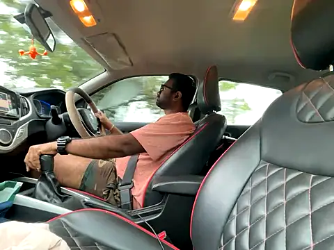 snickersnee online show from October 1, 11:49 am