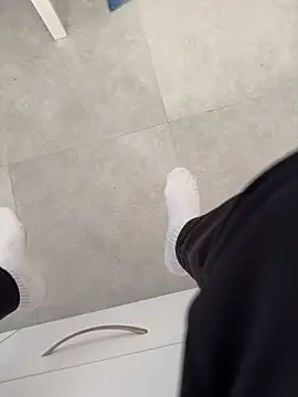 Manu97k online show from March 13, 1:07 pm