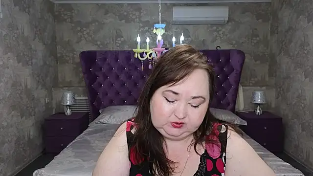 Eloisa Eliot online show from September 20, 3:13 pm