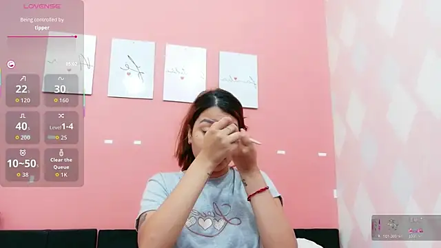 little beillis online show from October 22, 1:11 pm