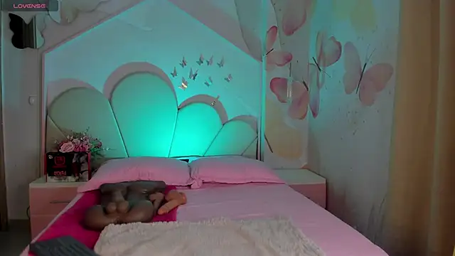 Snapshot of Baby_ayana_ chatting on April 7, 4:35 am Baby ayana online show from April 7, 4:35 am