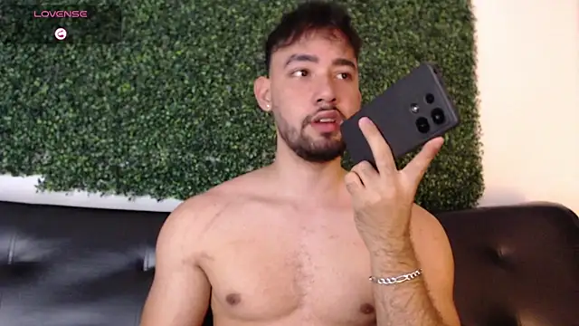 sam ford 2 online show from March 5, 1:01 am