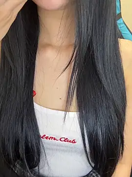 Dolly282 online show from April 8, 9:37 pm