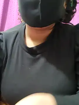 Snapshot of Your_Ritu_ chatting on January 10, 7:48 pm Your Ritu online show from January 10, 7:48 pm