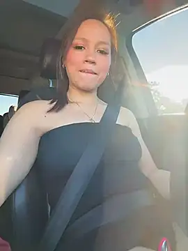 Mrs MrLove online show from November 7, 11:27 pm