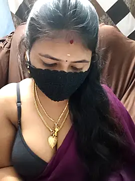 Snapshot of Tamil_Lotus chatting on June 23, 5:00 pm Tamil Lotus online show from June 23, 5:00 pm