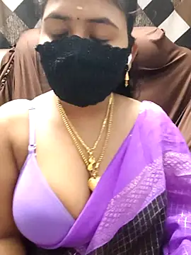 Snapshot of Tamil_Lotus chatting on June 29, 5:02 pm Tamil Lotus online show from June 29, 5:02 pm