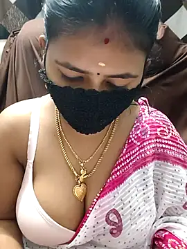 Snapshot of Tamil_Lotus chatting on July 2, 5:19 pm Tamil Lotus online show from July 2, 5:19 pm