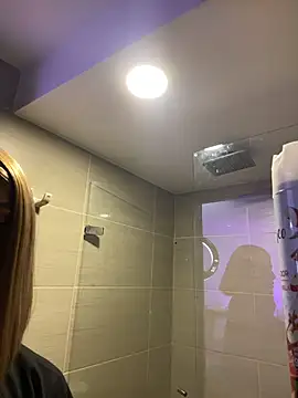 Snapshot of Flora_Minx chatting on March 2, 7:15 am Flora Minx online show from March 2, 7:15 am