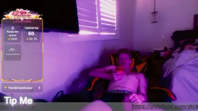 OFFICAL DICKEDDOWNUNDER online show from April 12, 8:30 am