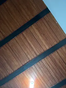 Snapshot of LiaCollings chatting on November 14, 11:20 am LiaCollings online show from November 14, 11:20 am