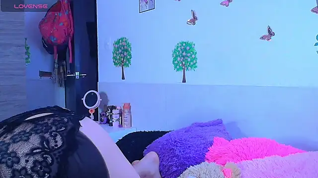 emily cooper t online show from April 15, 7:21 pm