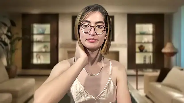 rousseblossom online show from November 16, 11:43 pm