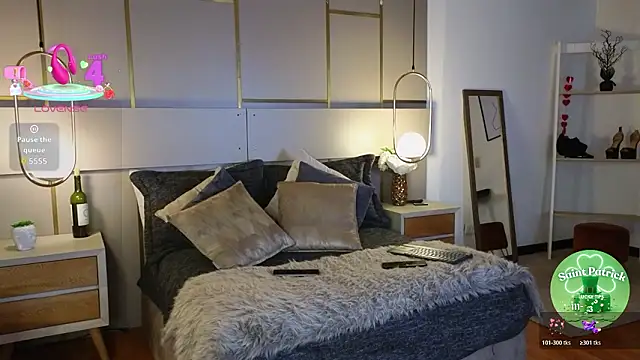 Lina Montclair online show from March 18, 5:05 pm