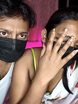 Snapshot of Hot-Sexy-Riya chatting on September 22, 6:43 pm Hot-Sexy-Riya online show from September 22, 6:43 pm