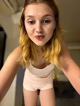 Emaline Fane online show from October 20, 6:08 pm