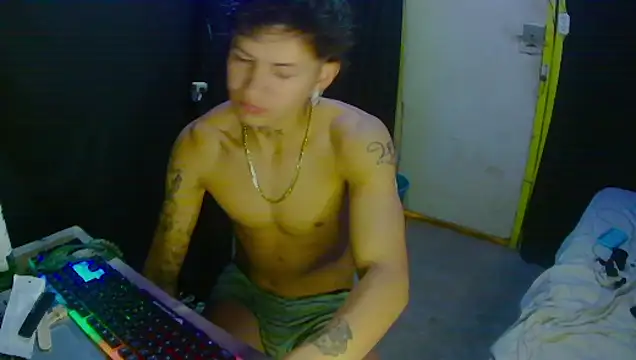 Snapshot of Ebebyjuan chatting on June 1, 1:57 pm Ebebyjuan online show from June 1, 1:57 pm