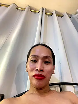 RomanticPearlTS online show from October 28, 5:55 am