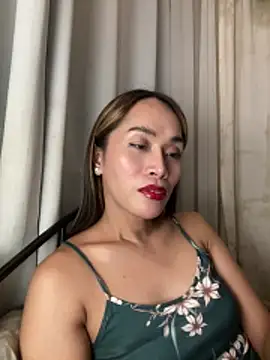 Snapshot of RomanticPearlTS chatting on March 14, 1:05 pm RomanticPearlTS online show from March 14, 1:05 pm