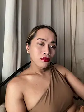 Snapshot of RomanticPearlTS chatting on March 16, 1:55 am RomanticPearlTS online show from March 16, 1:55 am