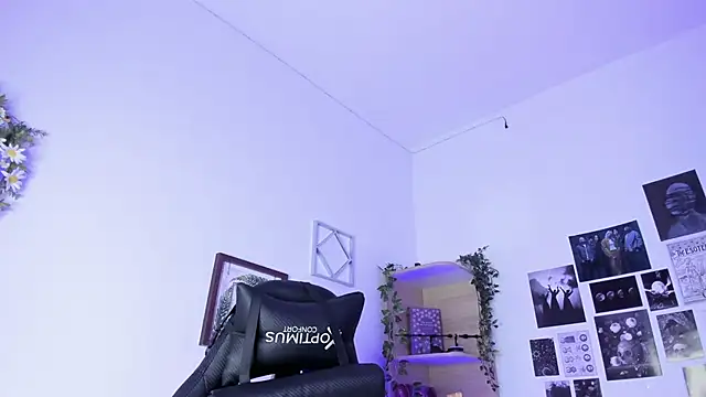 Lana Herondale online show from October 11, 9:02 pm