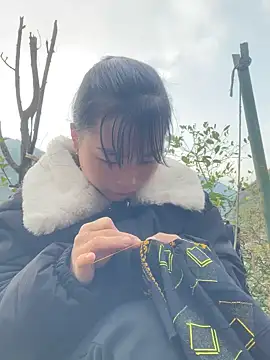 Sunyinn online show from December 19, 1:01 am