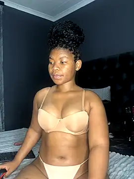 Thick Shawtyy online show from October 1, 11:22 pm