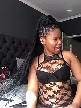 Thick Shawtyy online show from October 5, 12:14 pm