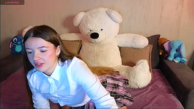 Rosaline lov online show from October 30, 7:25 pm