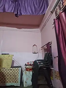 Snapshot of king_aaru2004 chatting on June 23, 12:58 pm king aaru2004 online show from June 23, 12:58 pm