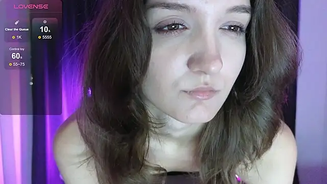 DebiHenks online show from November 11, 5:02 pm