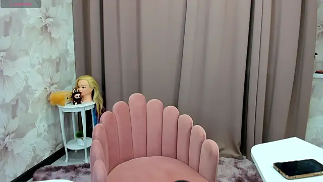 cute luucy online show from October 14, 3:40 am