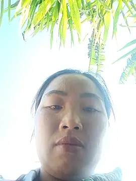 PhamPhung online show from October 10, 2:43 am