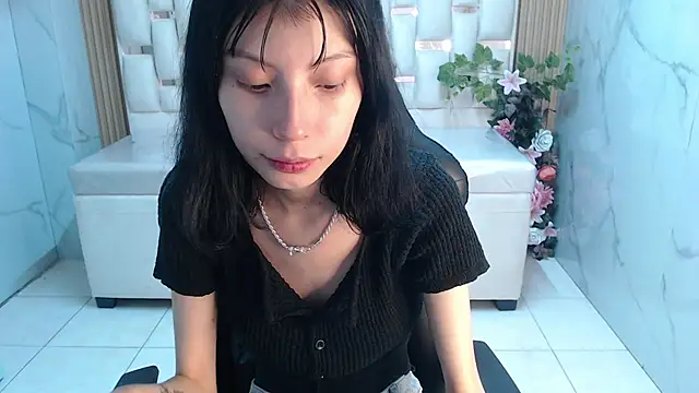 verana s online show from October 23, 3:17 am