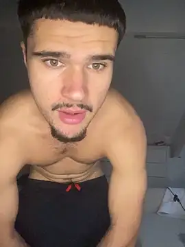 los freaky online show from October 15, 4:18 pm