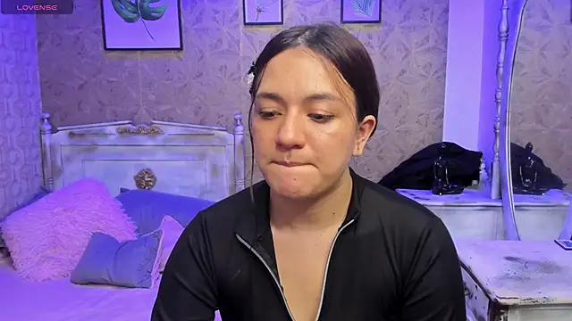 Snapshot of Dali_collin chatting on March 23, 4:49 am Dali collin online show from March 23, 4:49 am