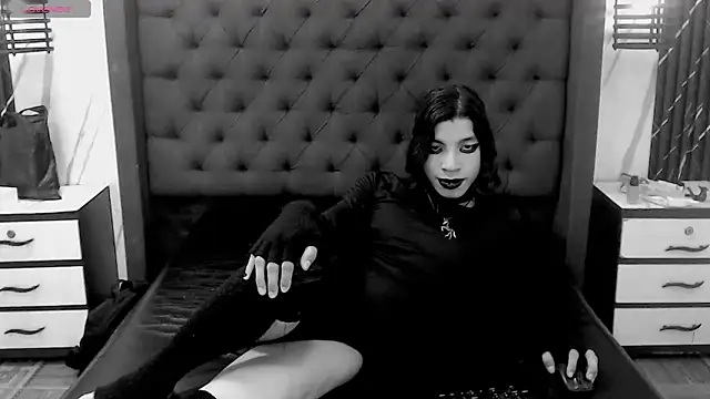 Atley Dolly online show from April 8, 10:32 pm