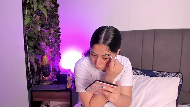 vela-kimm online show from February 13, 8:16 pm