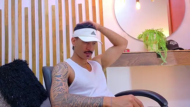 yorbymaxx online show from February 6, 2:20 pm