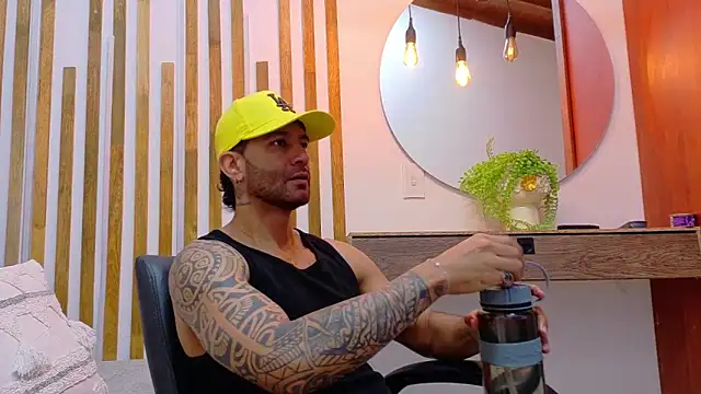 yorbymaxx online show from February 16, 1:29 pm